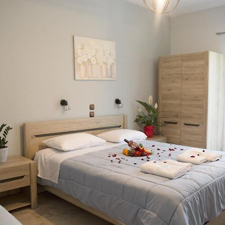 Marina Apartments, 아기오스고르디오스 외부 사진