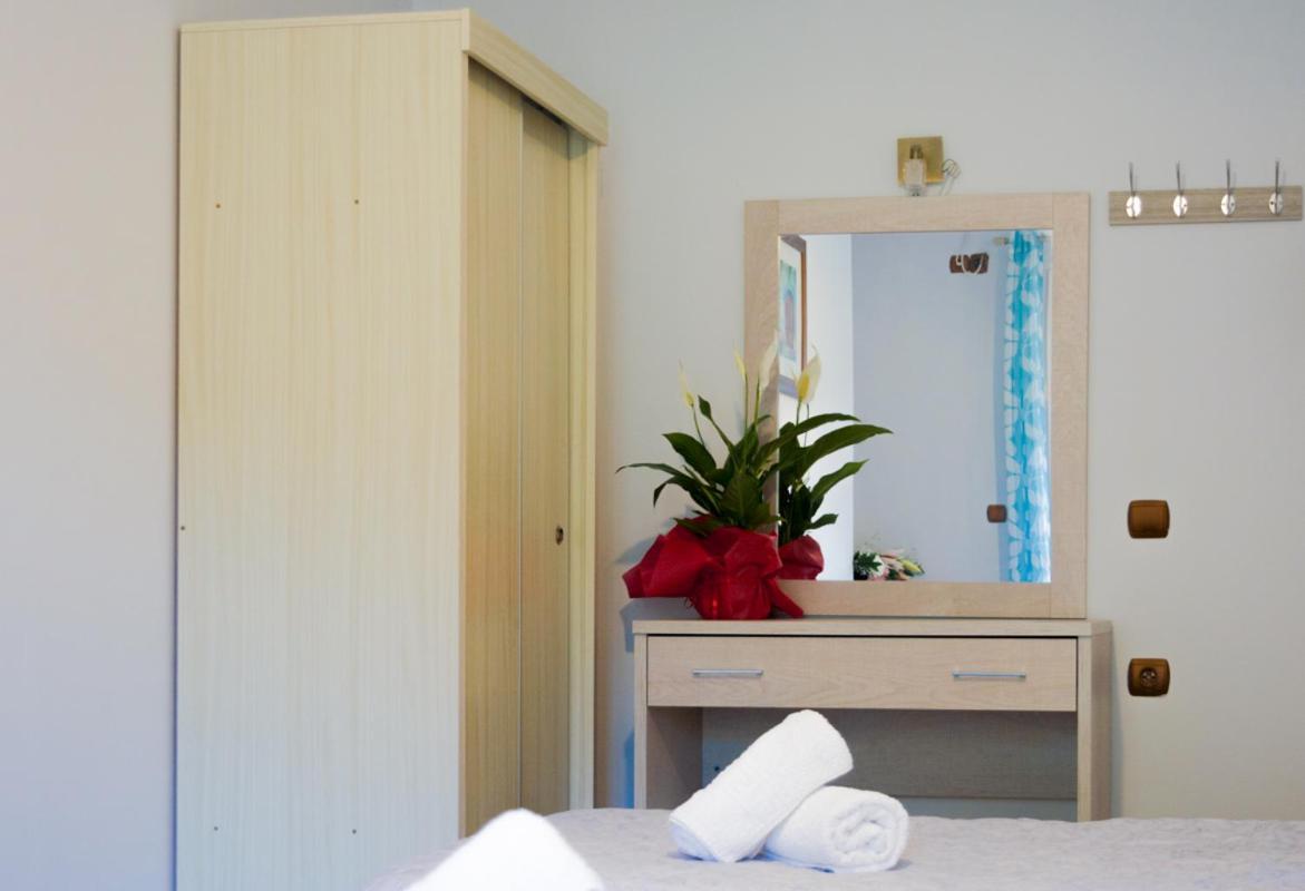 Marina Apartments, 아기오스고르디오스 외부 사진