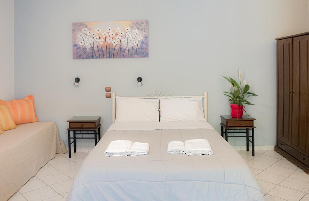 Marina Apartments, 아기오스고르디오스 외부 사진
